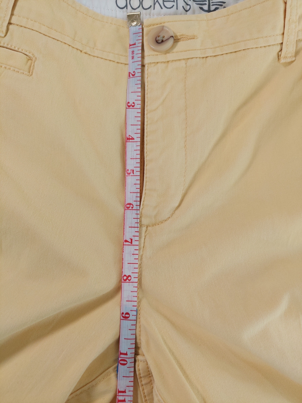 Dockers Women's Yellow Capri Crop Pants Size 12 Button Hem Pastel Chino Summer - Picture 5 of 11